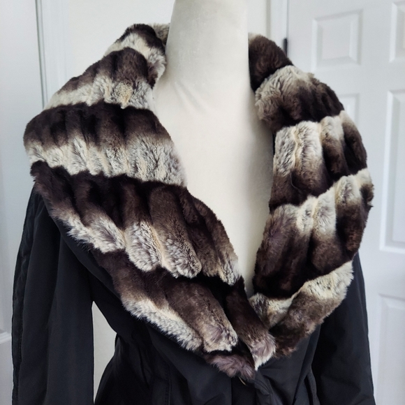 Madre Perla New Jacket, Italy - Picture 4 of 11